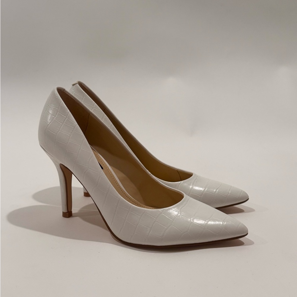 Nine West White Croc-Patterned Heels